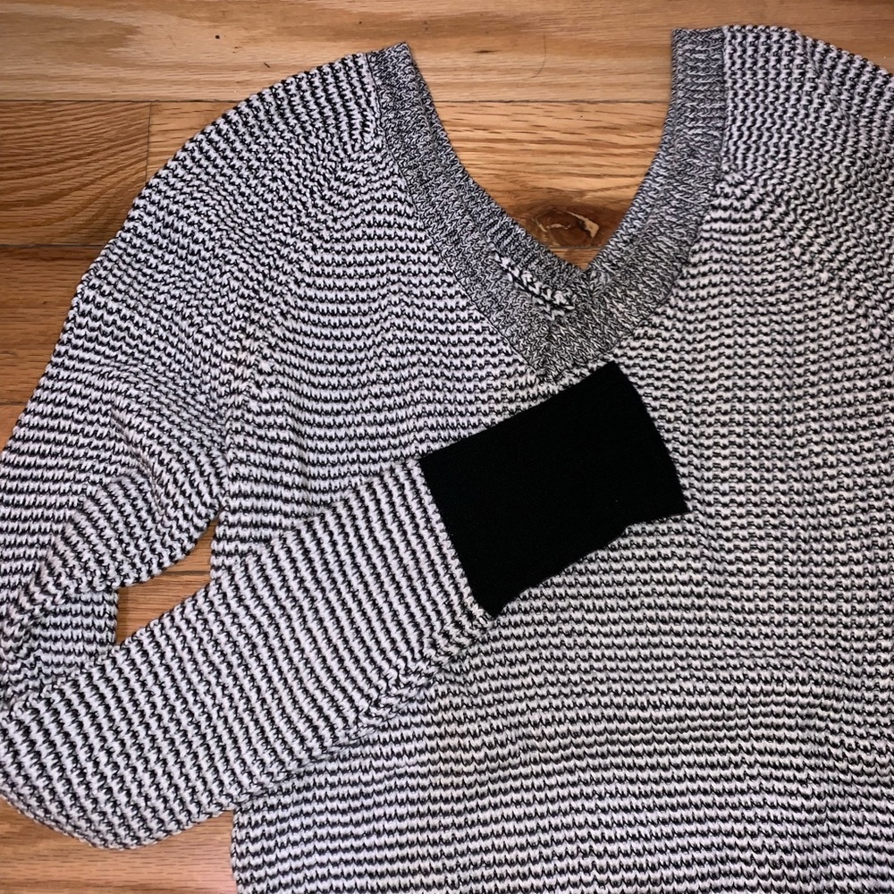 Great front and back v-neck sweater!